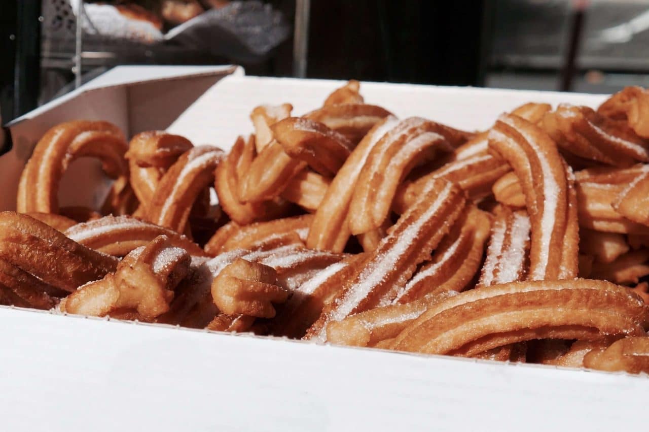 Spaanse churros met kaneel