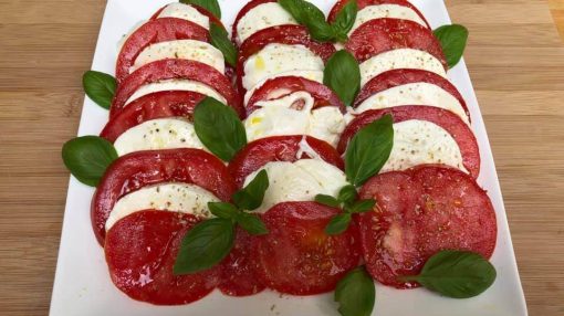 coeur de boeuf caprese