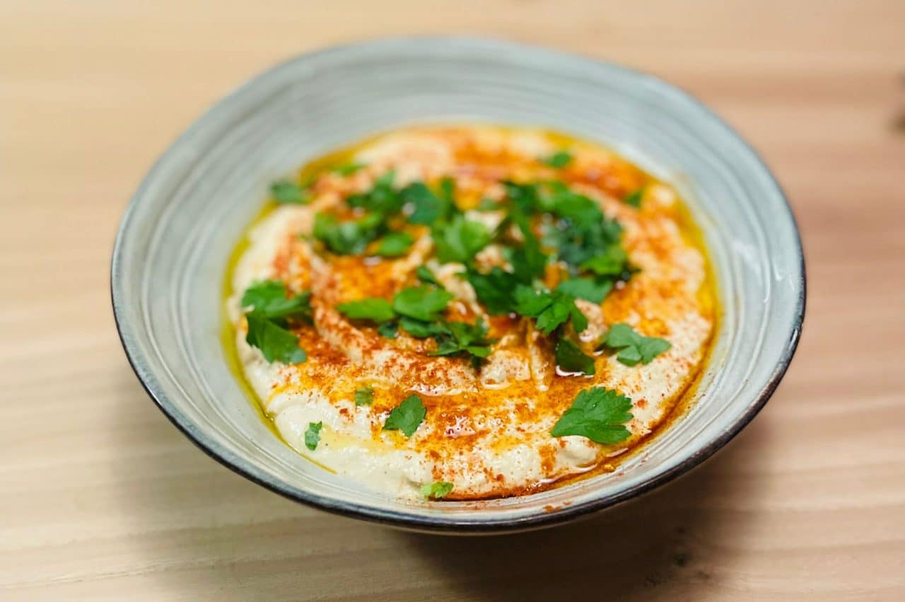 Basisrecept voor hummus met citroen