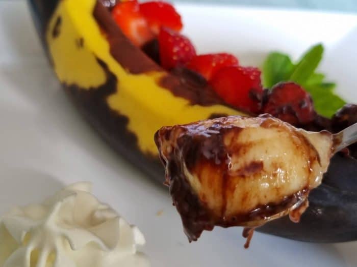 Bananenbootjes met chocolade